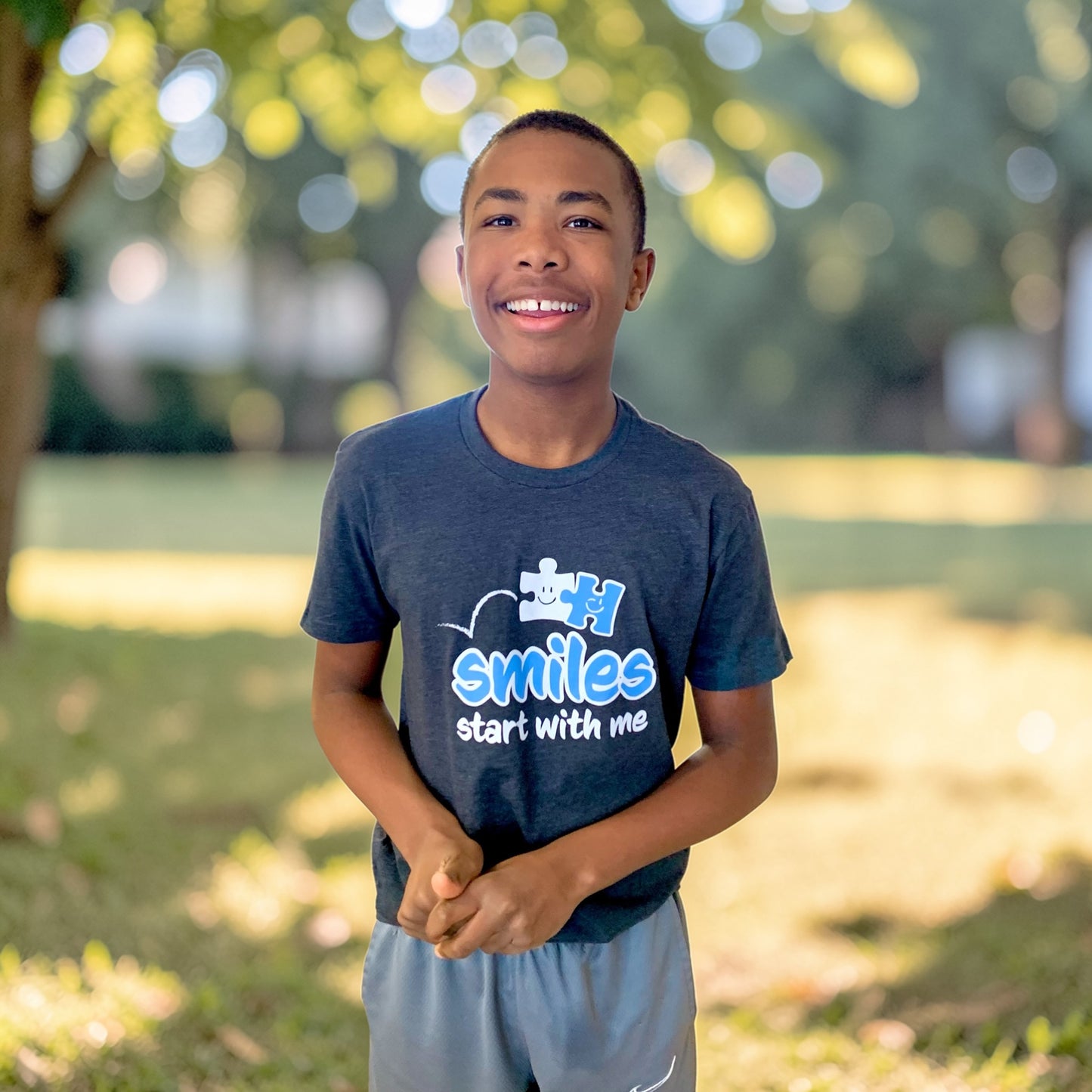 ADULT Smiles Start With Me Tee